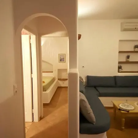 Nikos Holiday home *